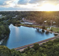 Eight Willows Retreat - Accommodation Asia
