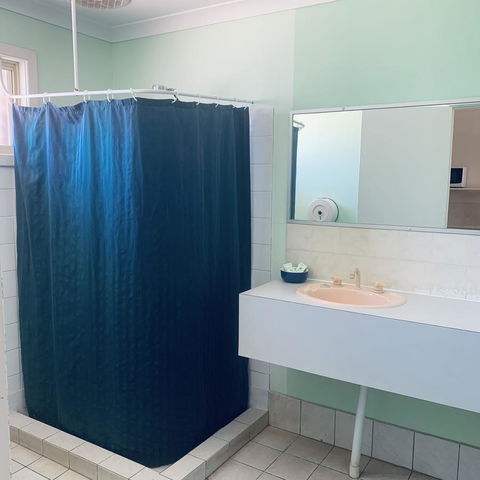 Bay Lodge - Accommodation Asia 25