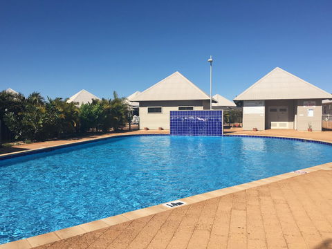 Escape 2 Exmouth - Accommodation Asia 0