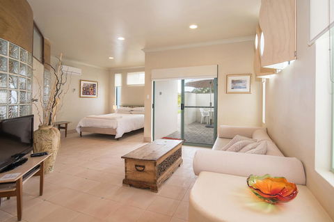 Sea & Soul Beachside Apartments - Accommodation Asia 0