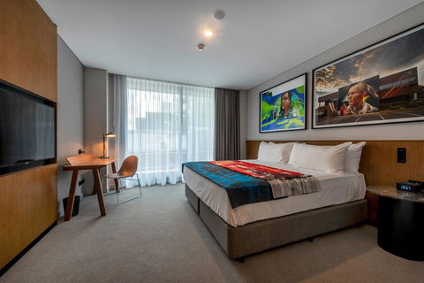 The Adnate Perth - Art Series - Accommodation Guide 11