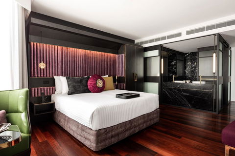 QT Perth - Accommodation Guide 24