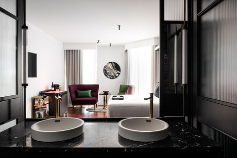 QT Perth - Accommodation Guide 27