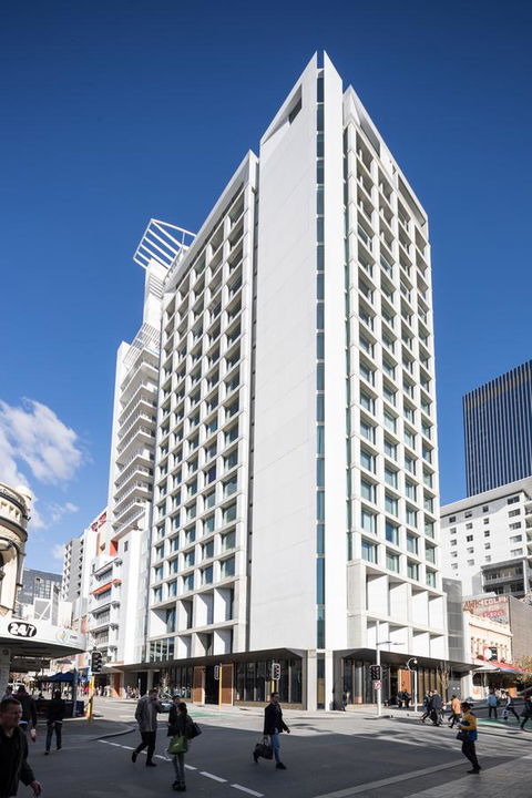 QT Perth - Accommodation Guide 7