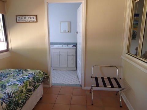 Lazy Lobster Holiday Units & Chalets - Accommodation Asia 7