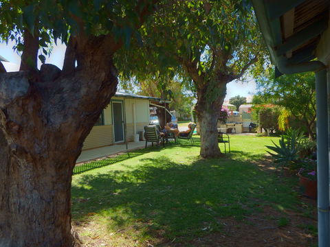 Lazy Lobster Holiday Units & Chalets - Accommodation Asia 32