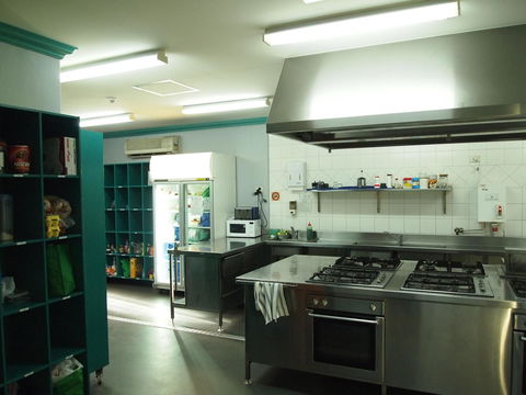 The Emperors Crown Hostel - Accommodation Asia 41