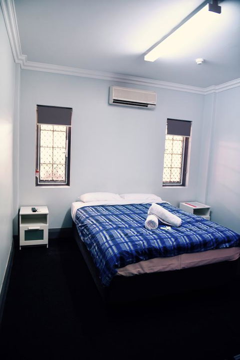 The Emperors Crown Hostel - Accommodation Asia 27
