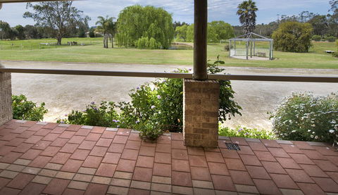 Rayanne Homestead - Accommodation Asia 15