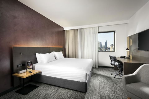 Holiday Inn West Perth, An IHG Hotel - Accommodation Asia 11