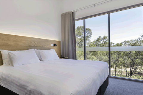 Maya Maya At Mandoon Estate - Accommodation Asia 16