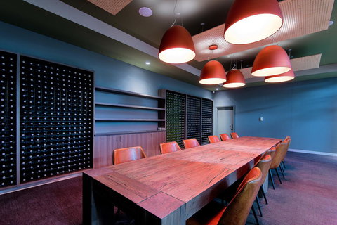 Maya Maya At Mandoon Estate - Accommodation Asia 42