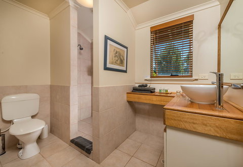 Chimes Spa Retreat - Accommodation Asia 18