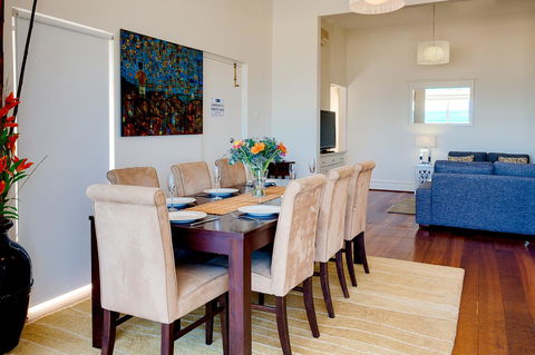 Cottesloe Beach House I - Accommodation Asia 7