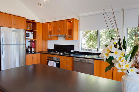 Cottesloe Beach House I - Accommodation Asia 15