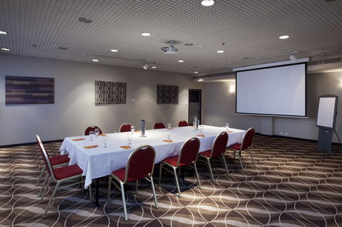 Ibis Perth - Accommodation Asia 38