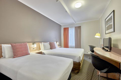 Ibis Perth - Accommodation Asia 7