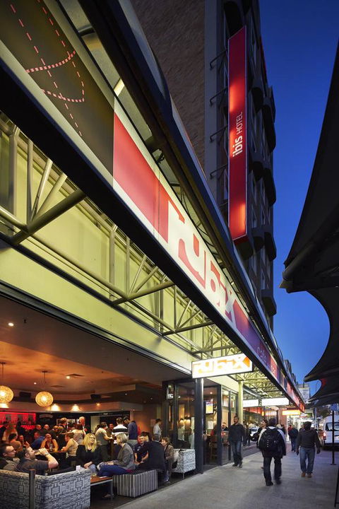 Ibis Perth - Accommodation Asia 17