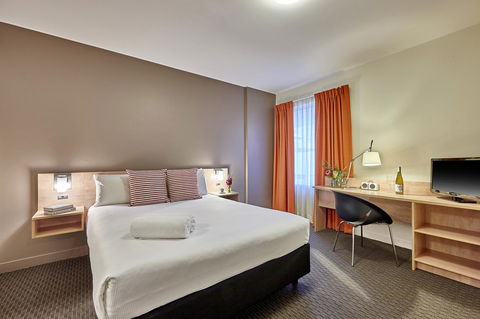 Ibis Perth - Accommodation Asia 5