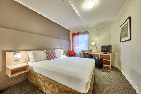 Ibis Perth - Accommodation Asia 11
