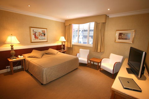 European Hotel - Accommodation Asia 2