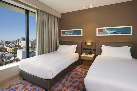Doubletree By Hilton Perth Northbridge - Accommodation Guide 12