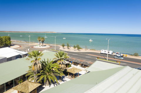 Shark Bay Seafront Apartments - Accommodation Asia 26