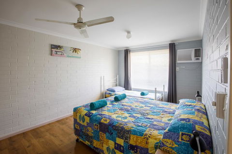 Shark Bay Seafront Apartments - Accommodation Asia 18