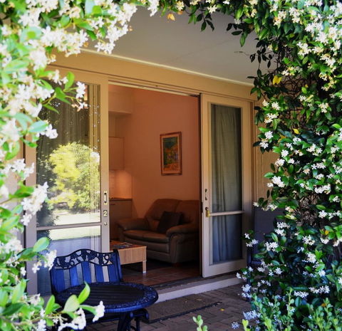 Grapevines Boutique Accommodation - Accommodation Asia 7