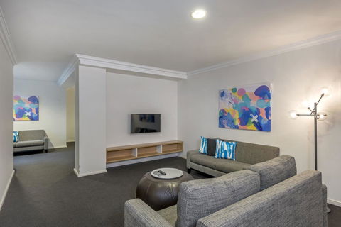 Oaks Perth Hotel - Accommodation Asia 18