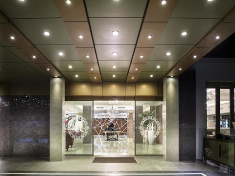 Swan River Hotel - Accommodation China 9