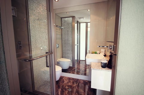 Swan River Hotel - Accommodation China 37