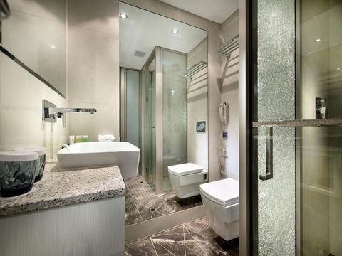 Swan River Hotel - Accommodation China 13