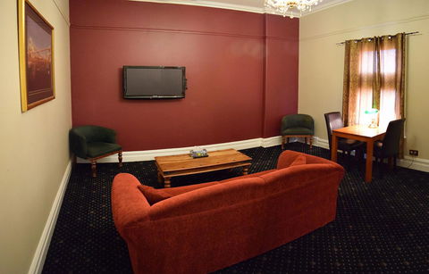 The Palace Hotel Kalgoorlie - Accommodation Guide 18