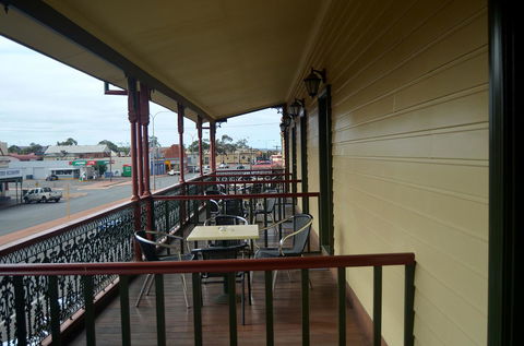 The Palace Hotel Kalgoorlie - Accommodation Guide 27
