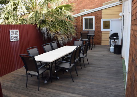The Palace Hotel Kalgoorlie - Accommodation Guide 8