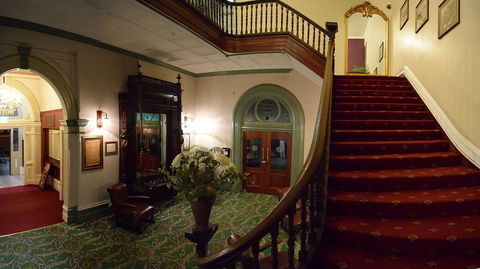 The Palace Hotel Kalgoorlie - Accommodation Guide 4
