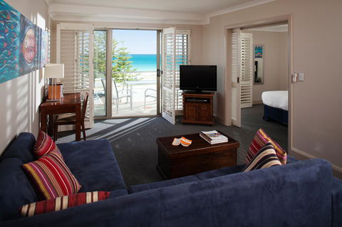 Seashells Scarborough - Accommodation Asia 9