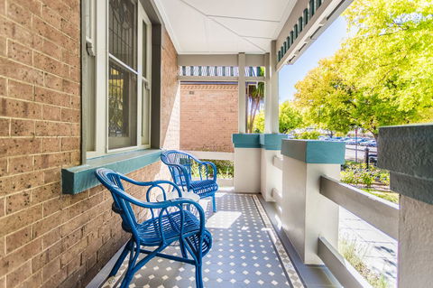 Blue Door Apartments - Accommodation Asia 11