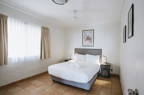 Canal Rocks Beachfront Apartments - Accommodation Guide 35