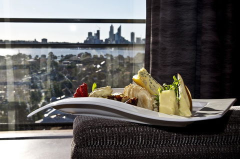 Metro Hotel Perth - Accommodation Guide 36
