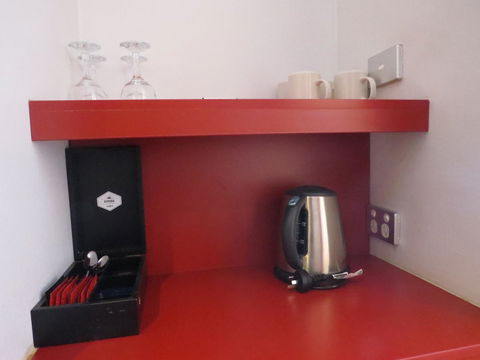 Metro Hotel Perth - Accommodation Guide 38