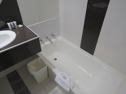 Metro Hotel Perth - Accommodation Guide 37
