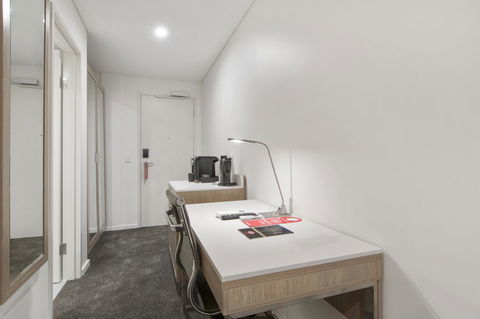 Metro Hotel Perth - Accommodation Guide 29