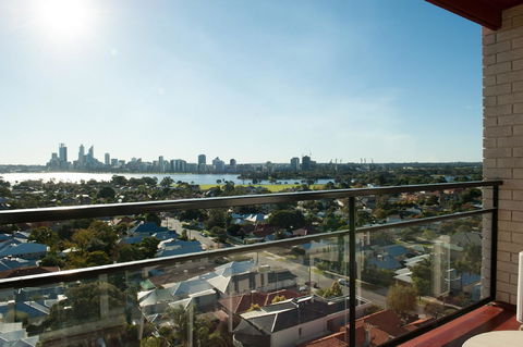 Metro Hotel Perth - Accommodation Guide 6