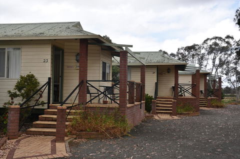 Mount Barker Valley Views Motel & Chalets, Western Australia - Accommodation Guide 16