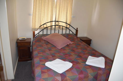 Mount Barker Valley Views Motel & Chalets, Western Australia - Accommodation Guide 37