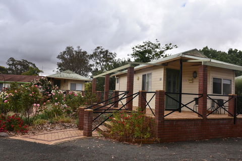 Mount Barker Valley Views Motel & Chalets, Western Australia - Accommodation Guide 30