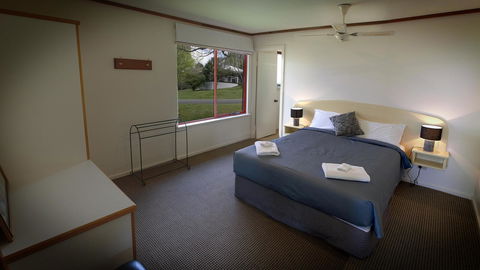 Karri Mia Chalets And Studios - Accommodation Asia 20