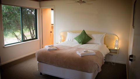 Karri Mia Chalets And Studios - Accommodation Asia 11